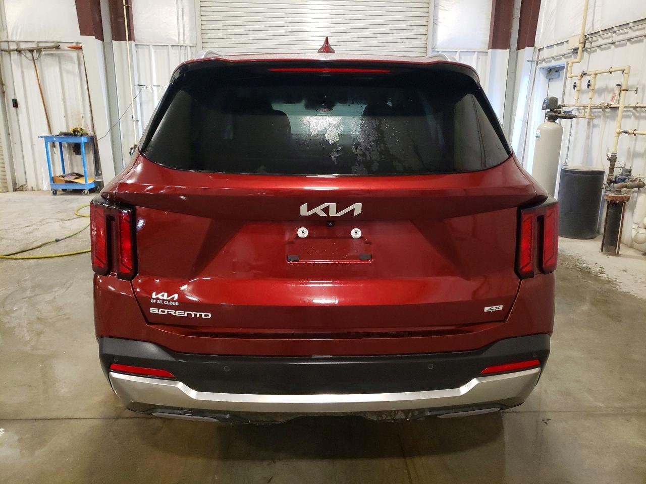 2025 Kia Sorento Ex - Image 6