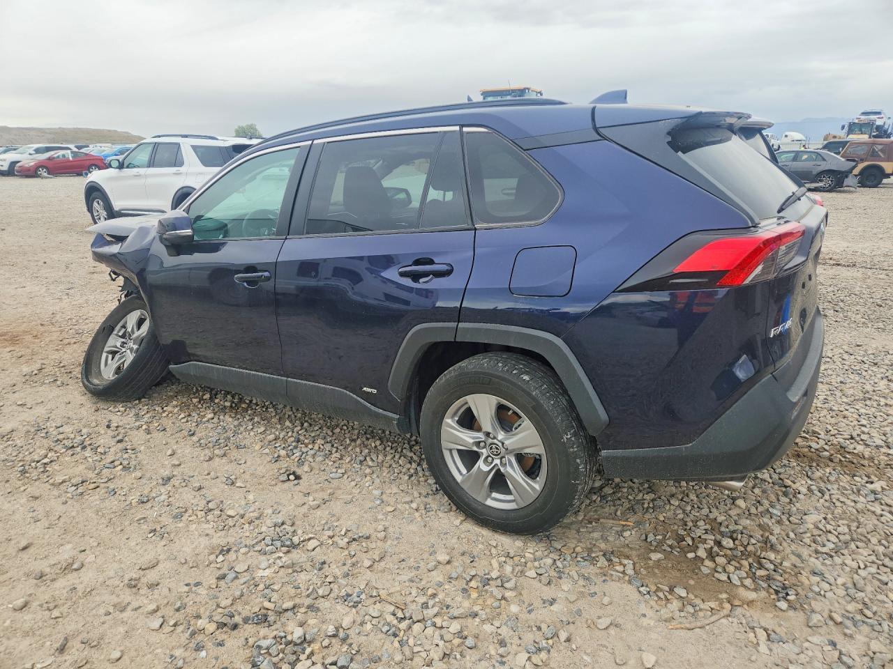 2024 Toyota Rav4 Hybrid Xle - Фото 2