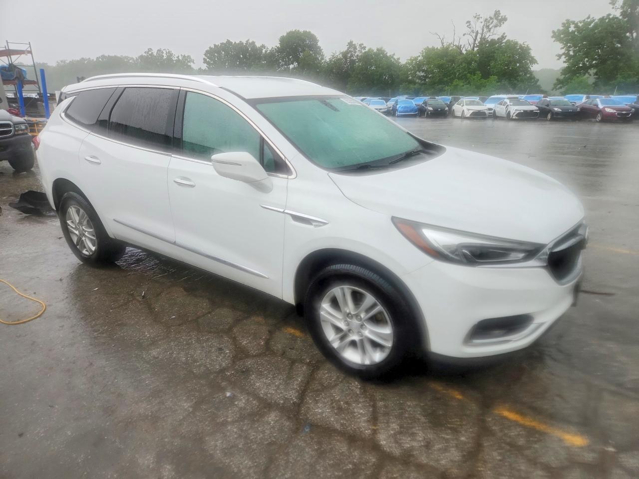 2018 Buick Enclave Essence - Фото 4