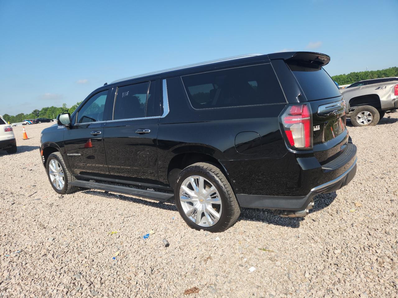 2021 Chevrolet Suburban K1500 High Country - Фото 2