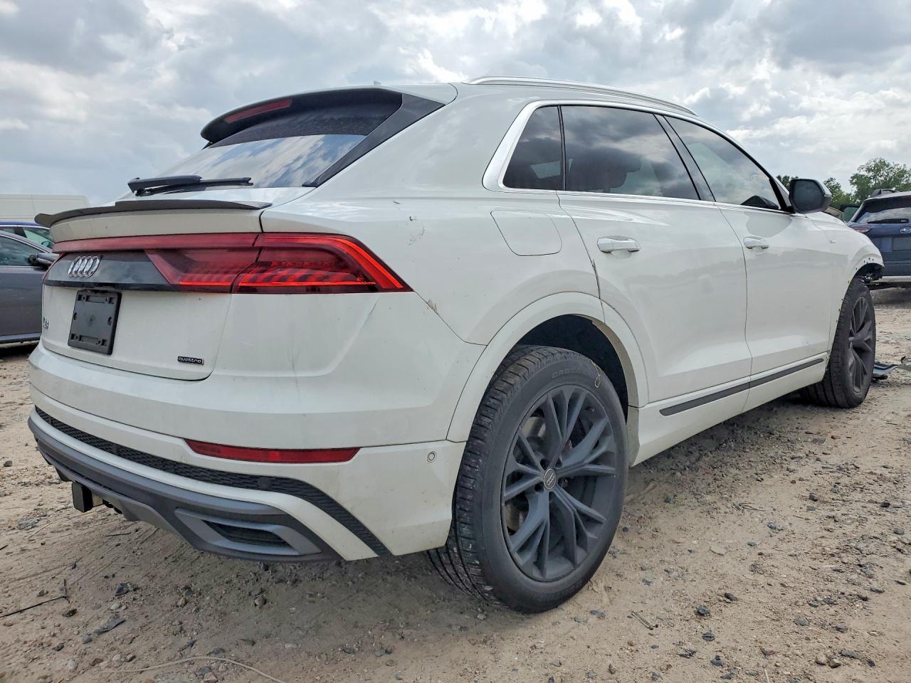 2021 Audi Q8 Premium Plus S-Line - Image 3