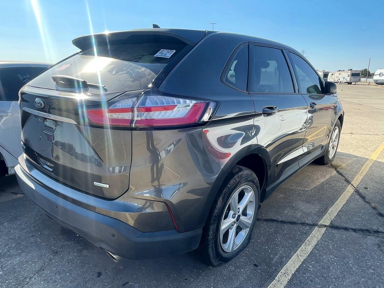 2020 Ford Edge Se - Фото 4