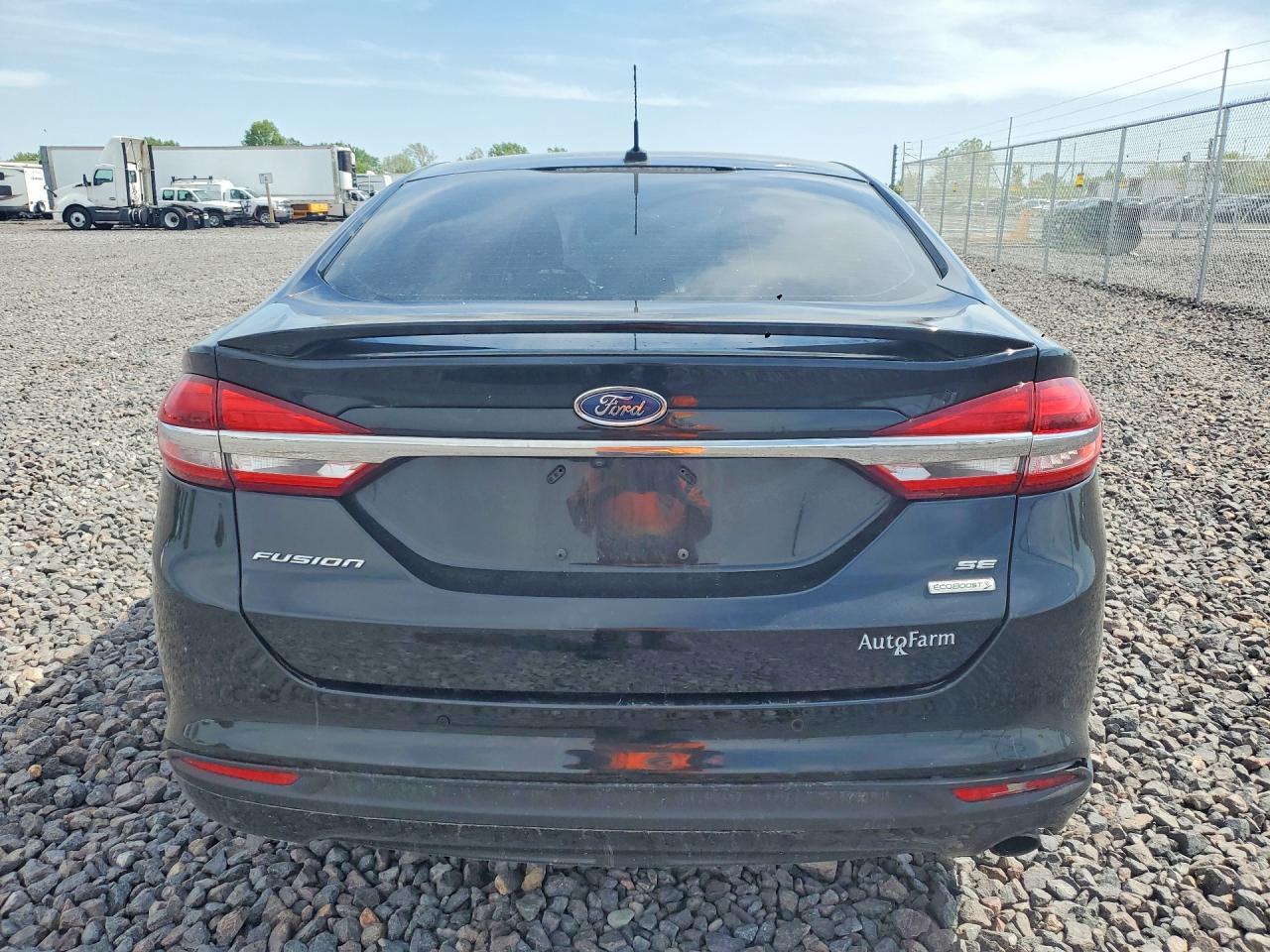 2018 Ford Fusion Se - Фото 6