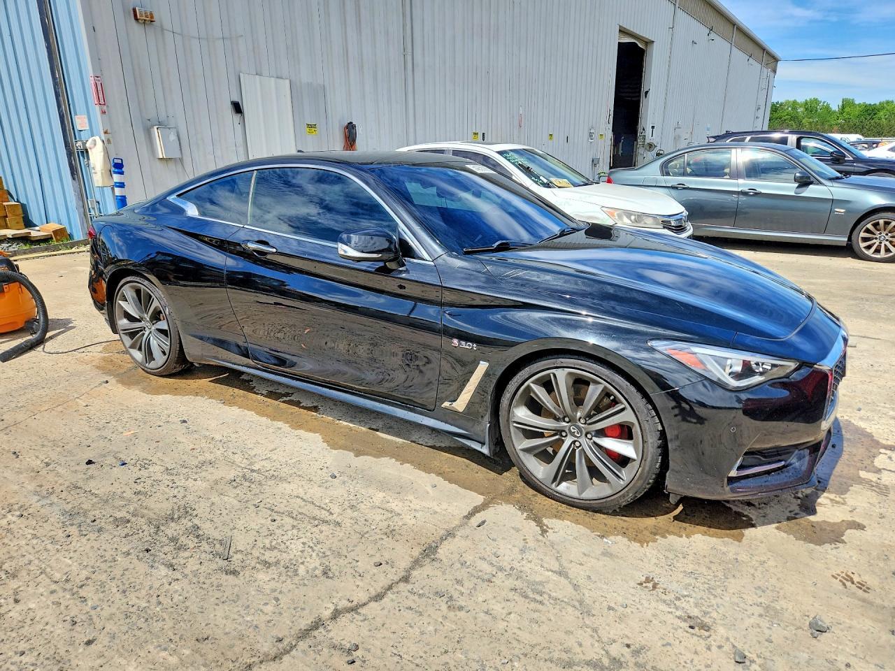 2019 Infiniti Q60 Red Sport 400 - Image 4