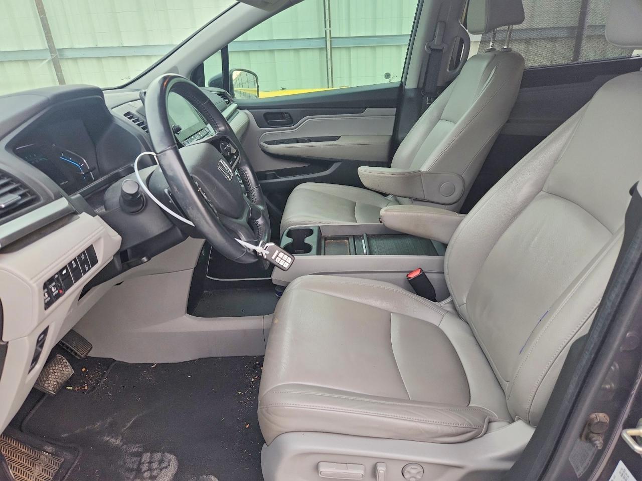 2020 Honda Odyssey - Фото 7