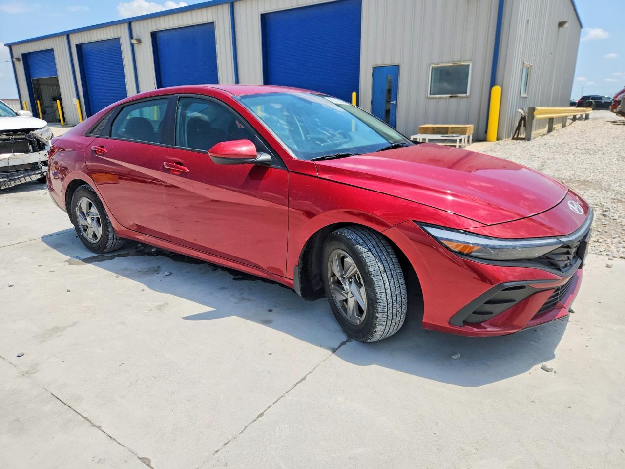 2025 Hyundai Elantra Se - Фото 4