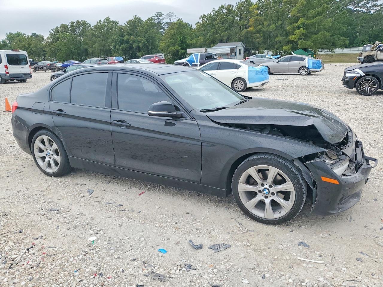 2015 BMW 320 I - Фото 4