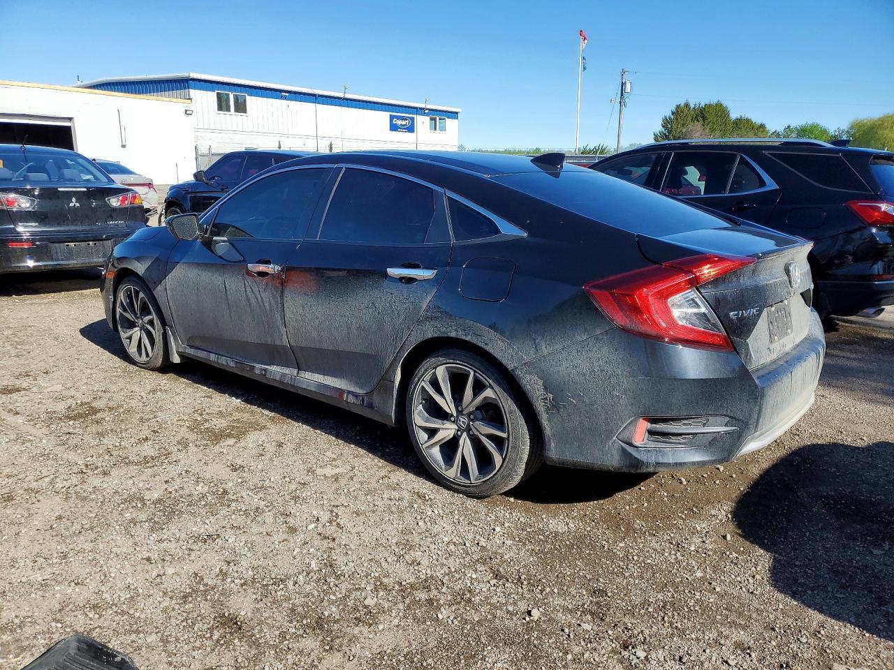 2020 Honda Civic Touring - Фото 2