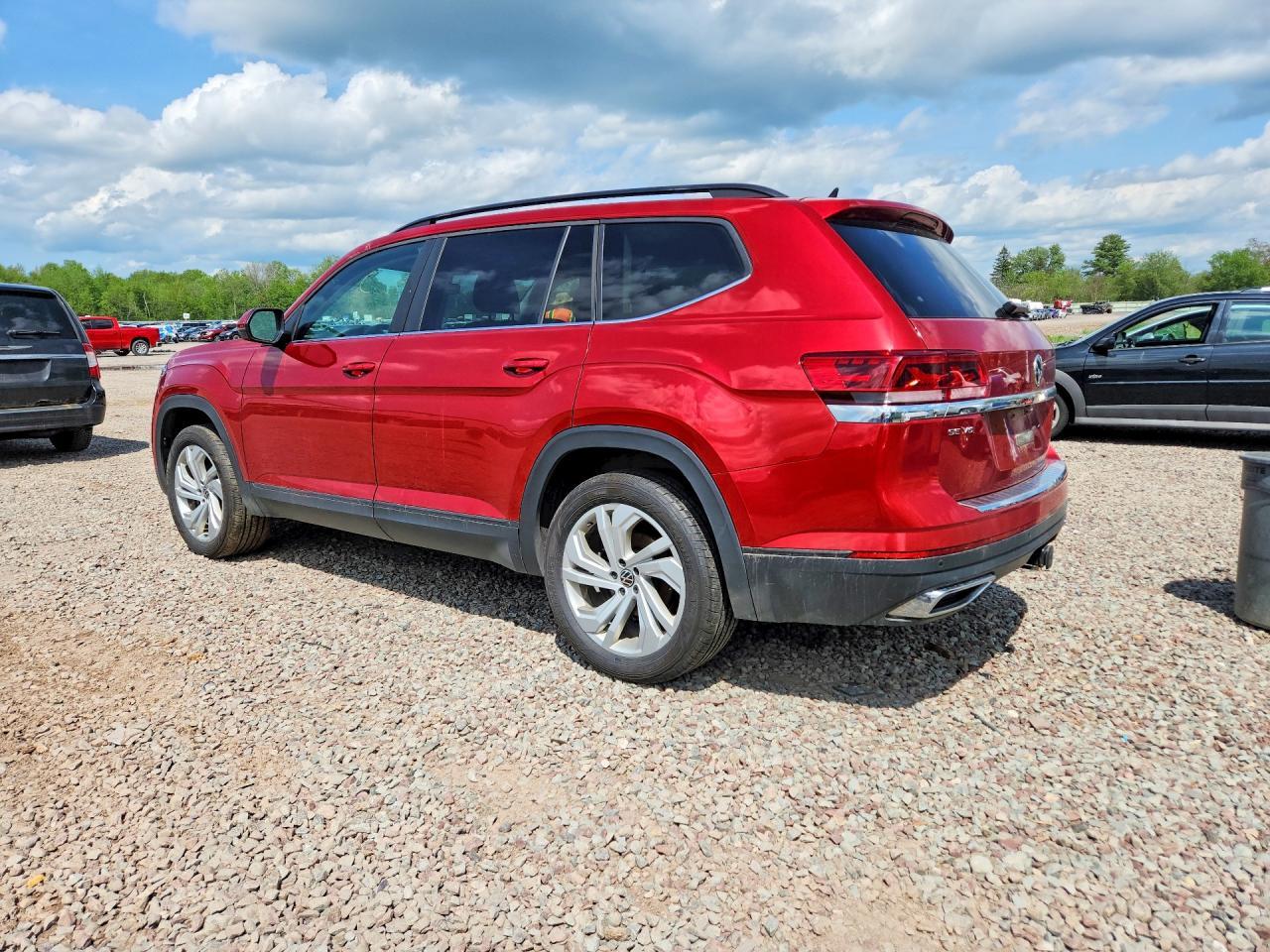 2022 Volkswagen Atlas Se - Фото 2