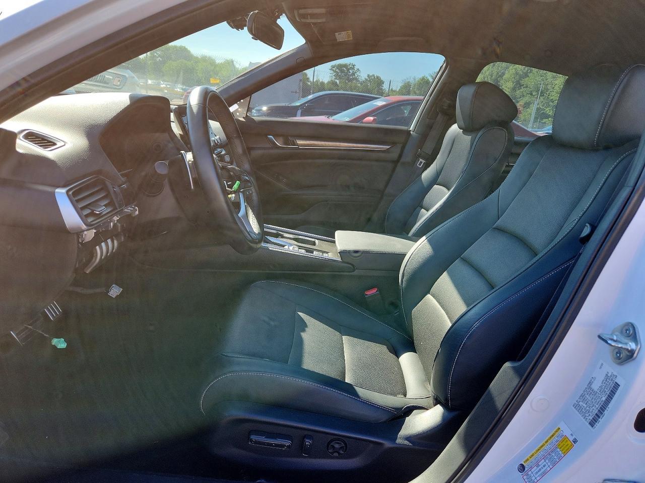 2022 Honda Accord Sport - Фото 7