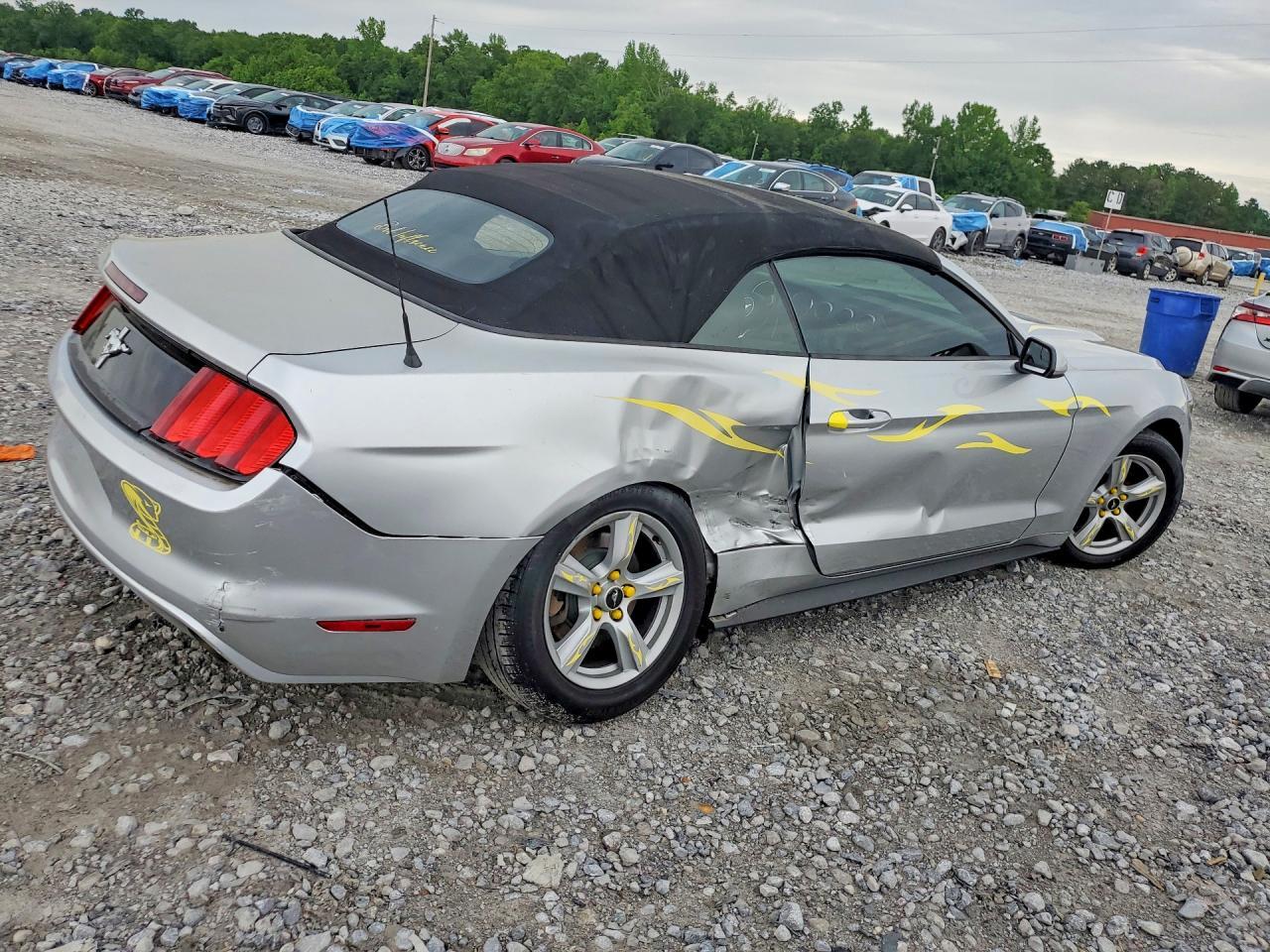 2016 Ford Mustang - Image 3