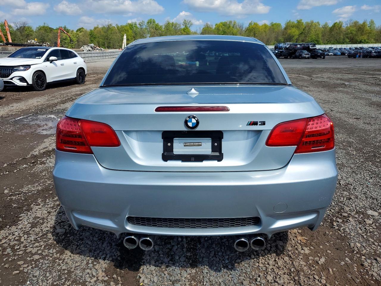 2011 BMW M3 - Фото 6