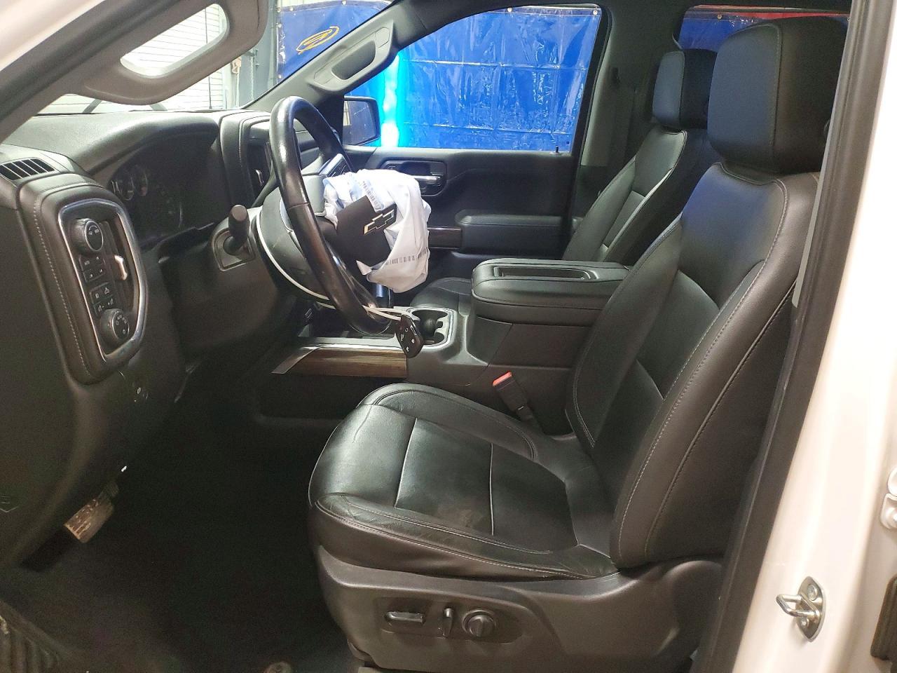 2020 Chevrolet Silverado K1500 Rst - Image 7