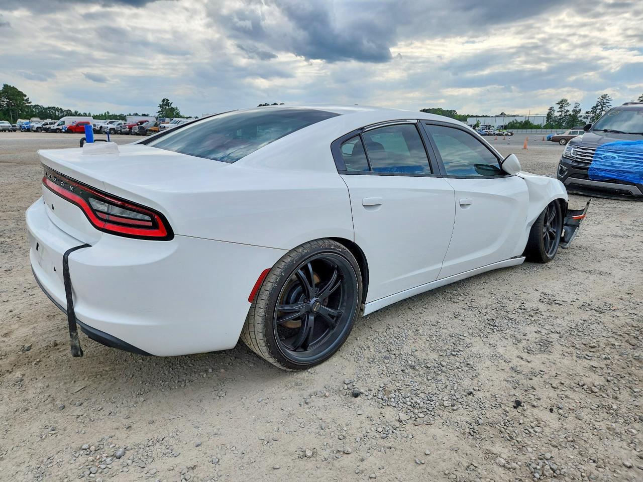 2015 Dodge Charger Police - Image 3
