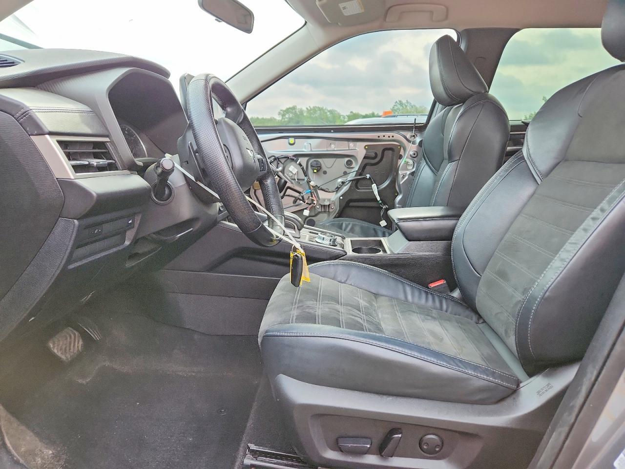 2022 Mitsubishi Outlander Se - Image 7