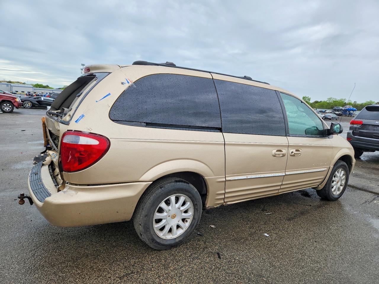 2001 Chrysler Town & Country Lxi - Фото 3