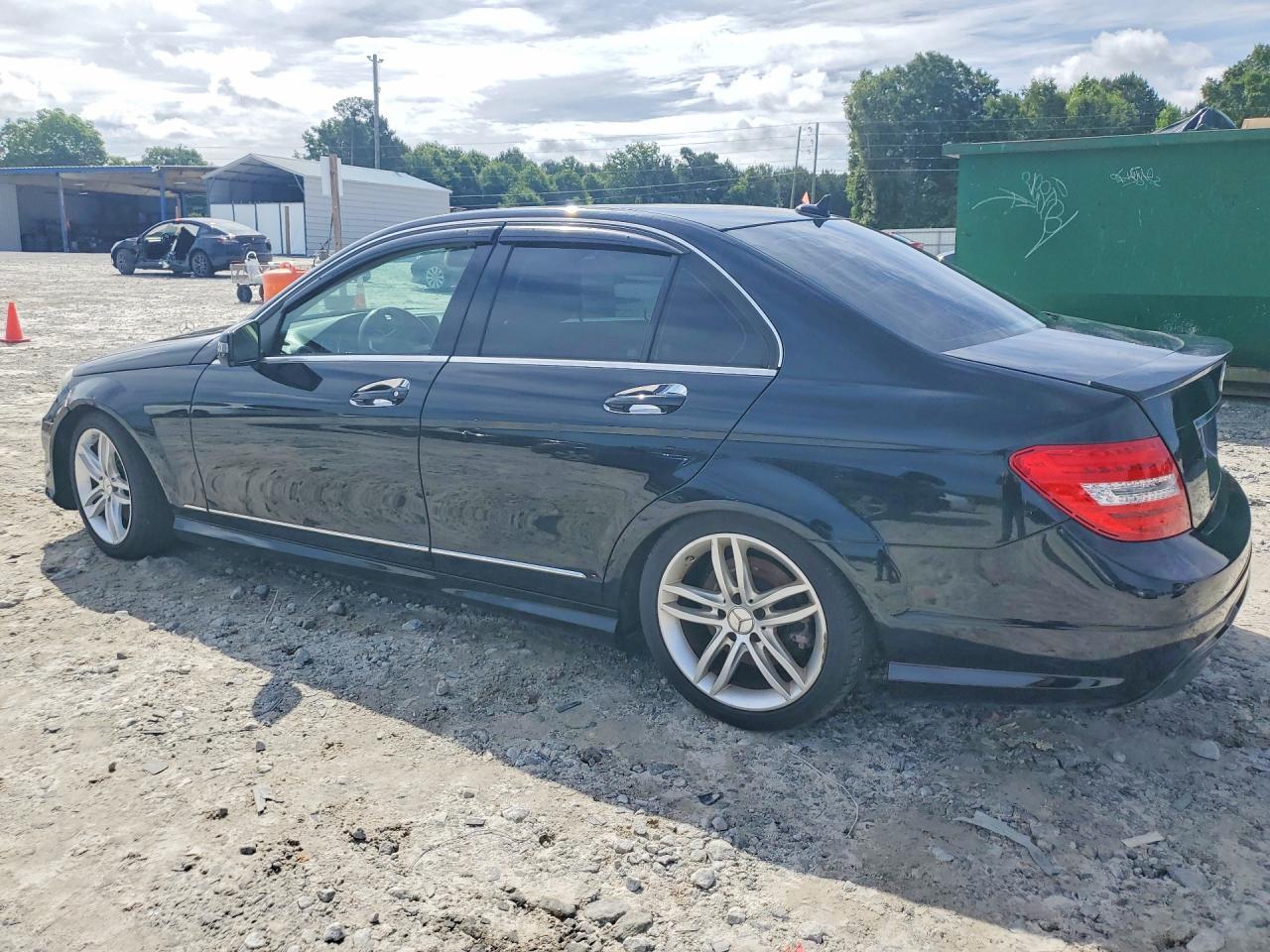 2014 Mercedes-Benz C 300 4Matic - Фото 2