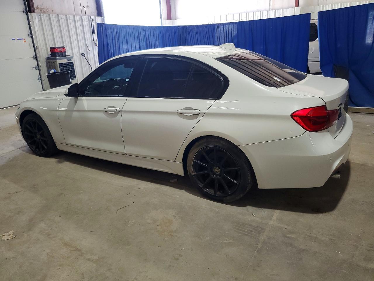 2017 BMW 340 Xi - Фото 2