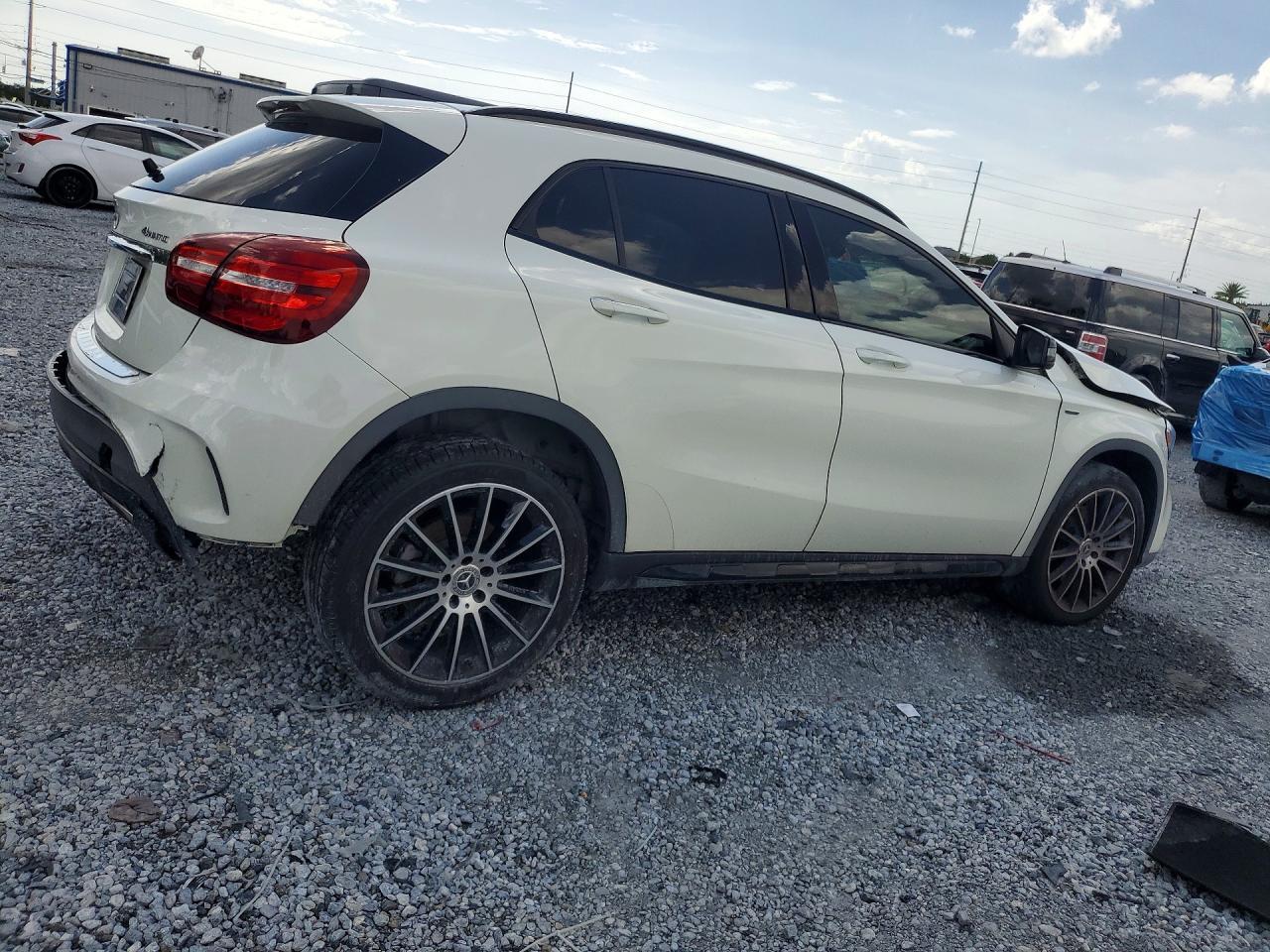 2018 Mercedes-Benz Gla 250 4Matic - Image 3