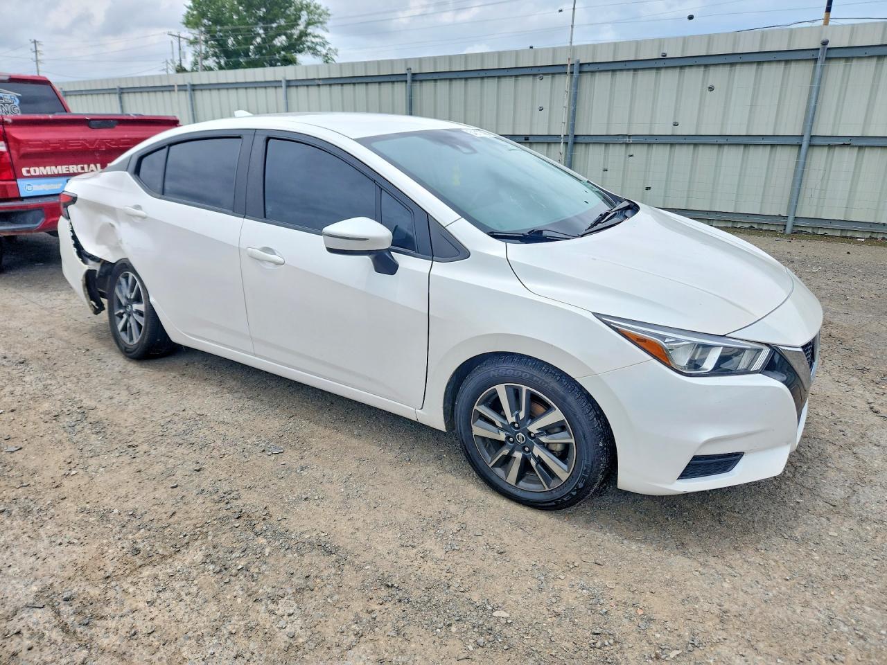 2021 Nissan Versa Sv - Фото 4