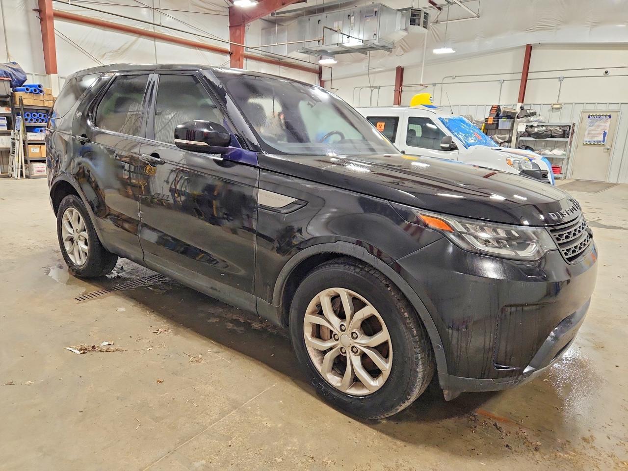 2019 Land Rover Discovery Se - Image 4