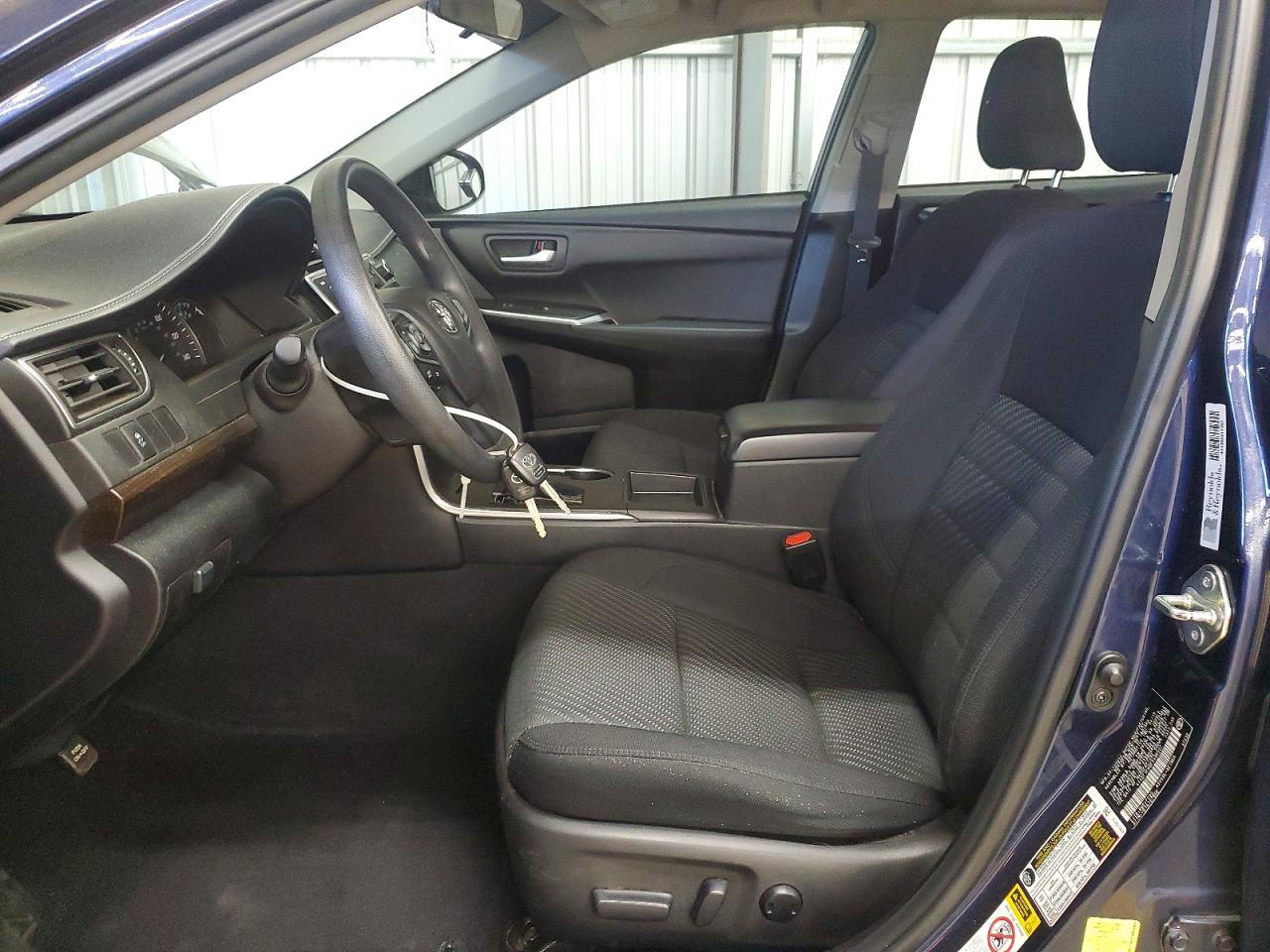 2015 Toyota Camry Le - Фото 7