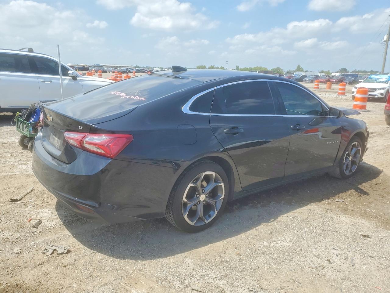 2020 Chevrolet Malibu Lt - Фото 3