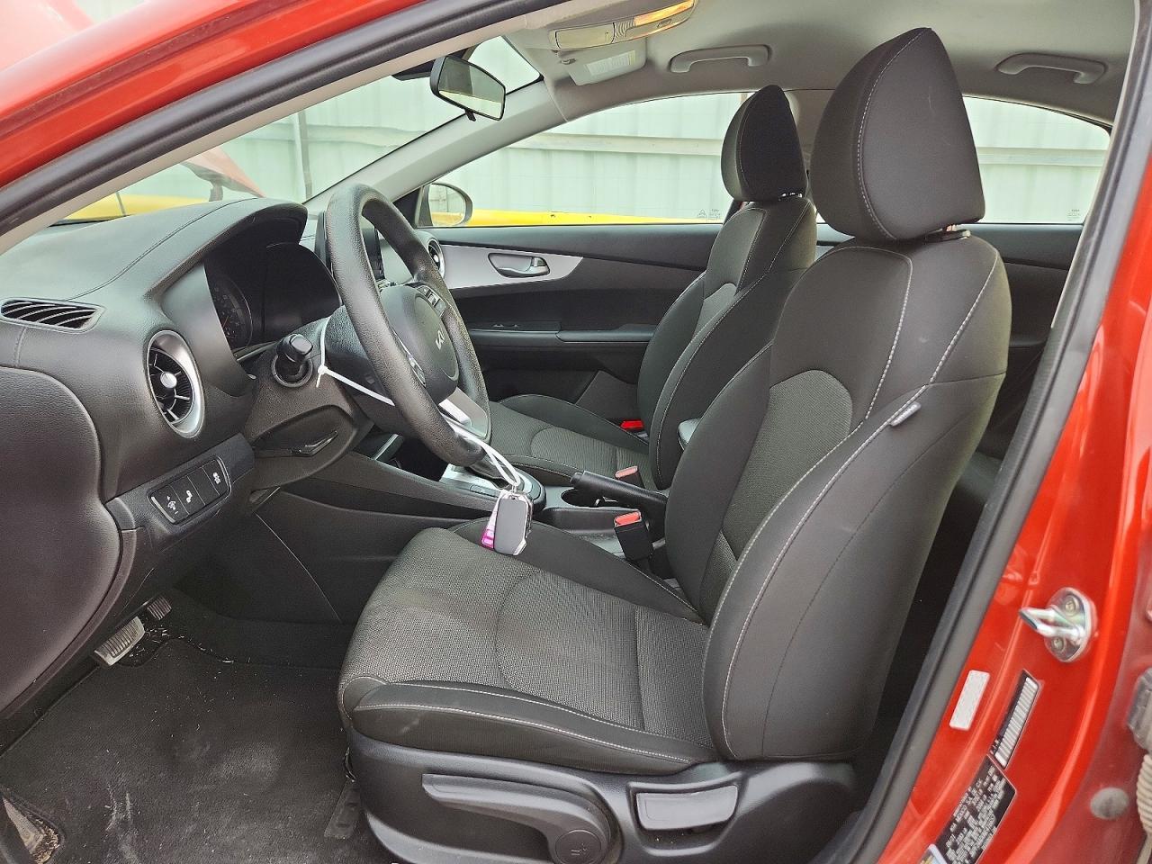 2022 Kia Forte - Фото 7