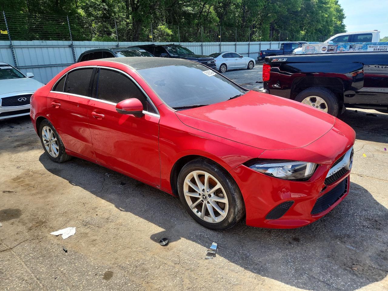 2020 Mercedes-Benz A 220 - Фото 4