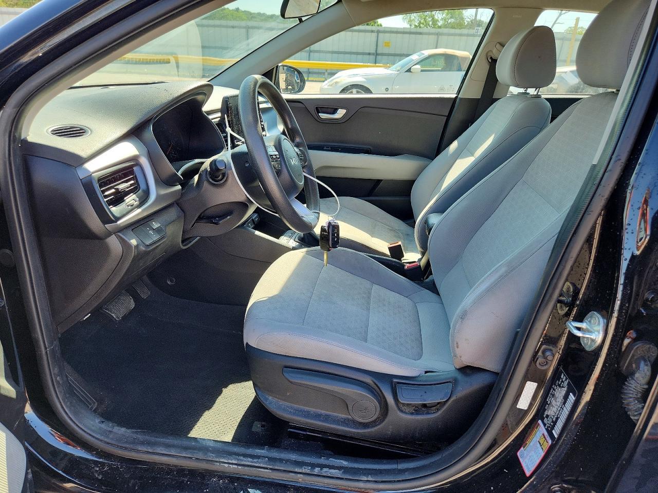 2022 Kia Rio S - Фото 7