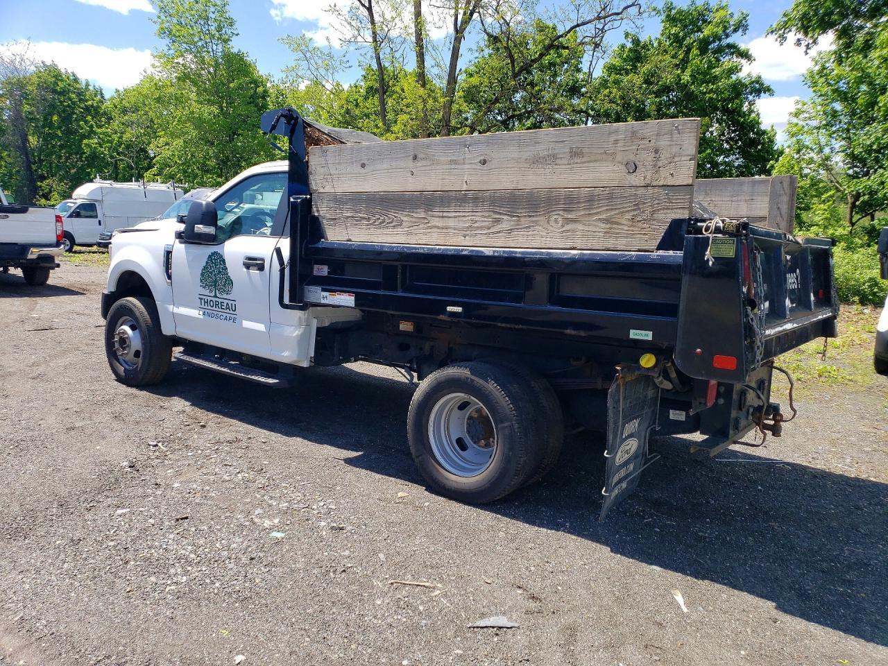 2021 Ford F350 Super Duty - Image 2
