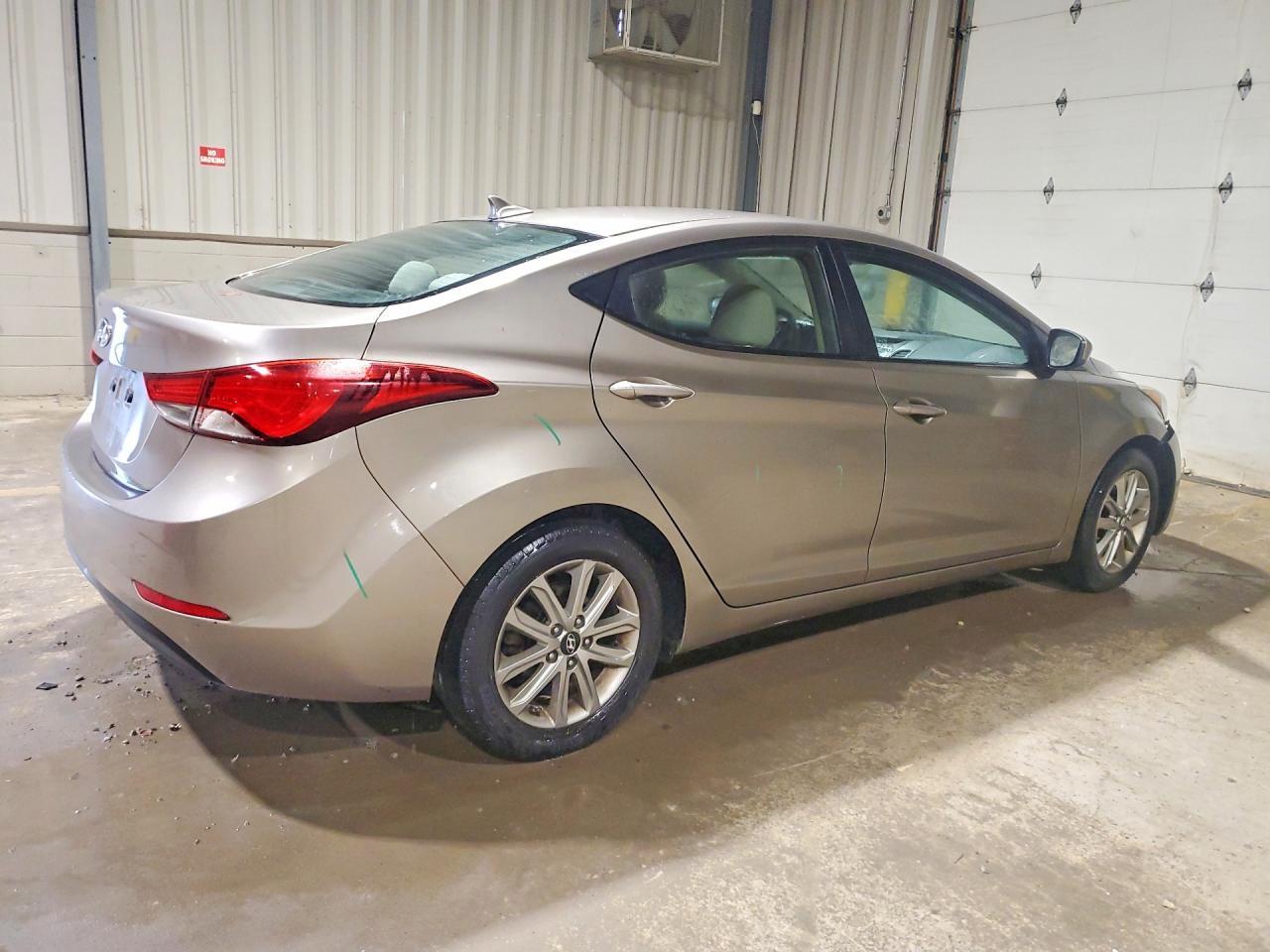 2014 Hyundai Elantra Se - Фото 3