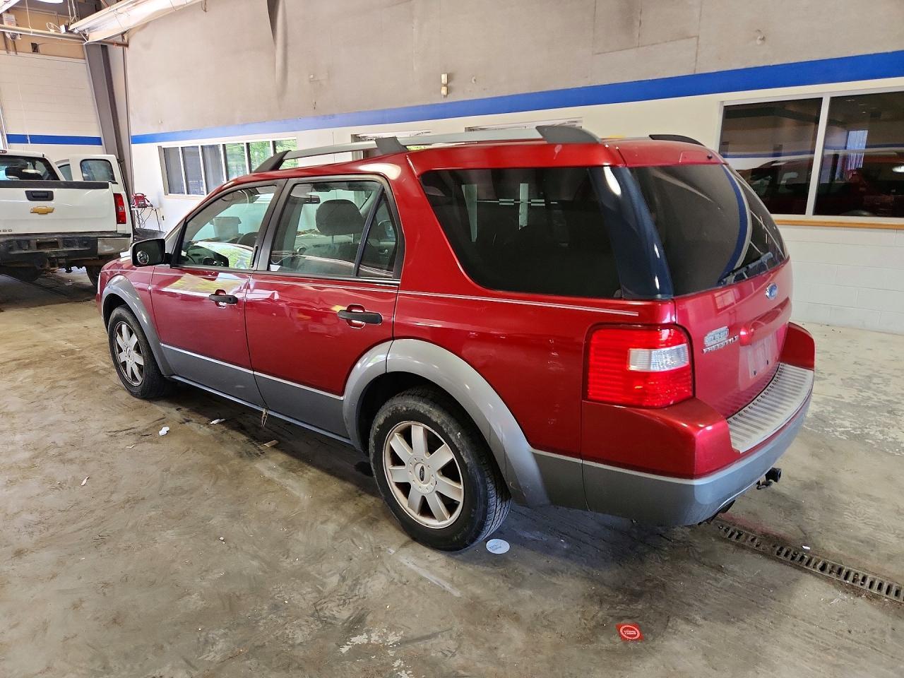 2006 Ford Freestyle Se - Фото 2