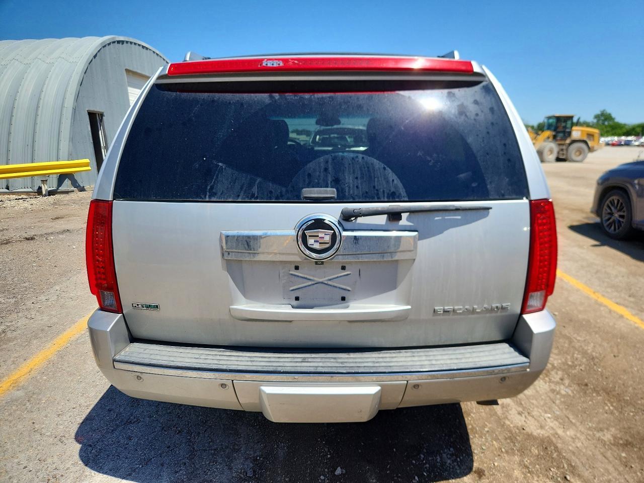 2010 Cadillac Escalade Premium - Image 6