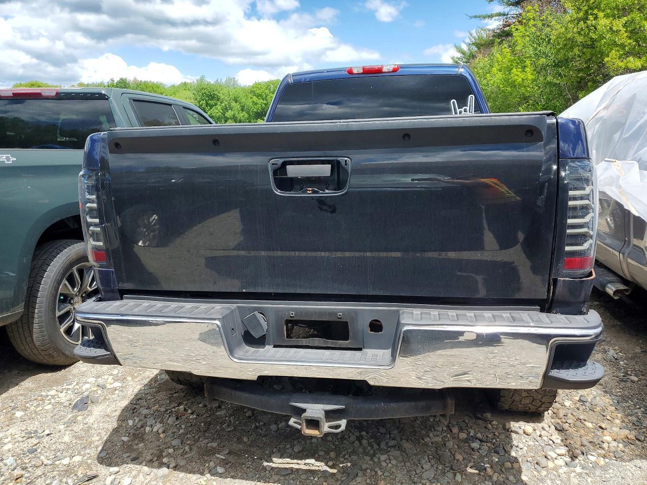 2009 Chevrolet Silverado 2500 Diesel - Image 6