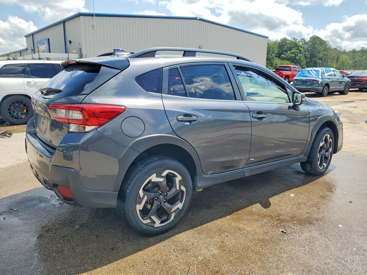 2023 Subaru Crosstrek Limited - Фото 3