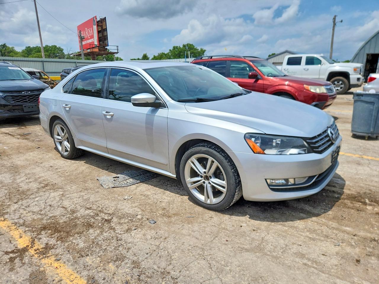 2013 Volkswagen Passat Se - Image 4