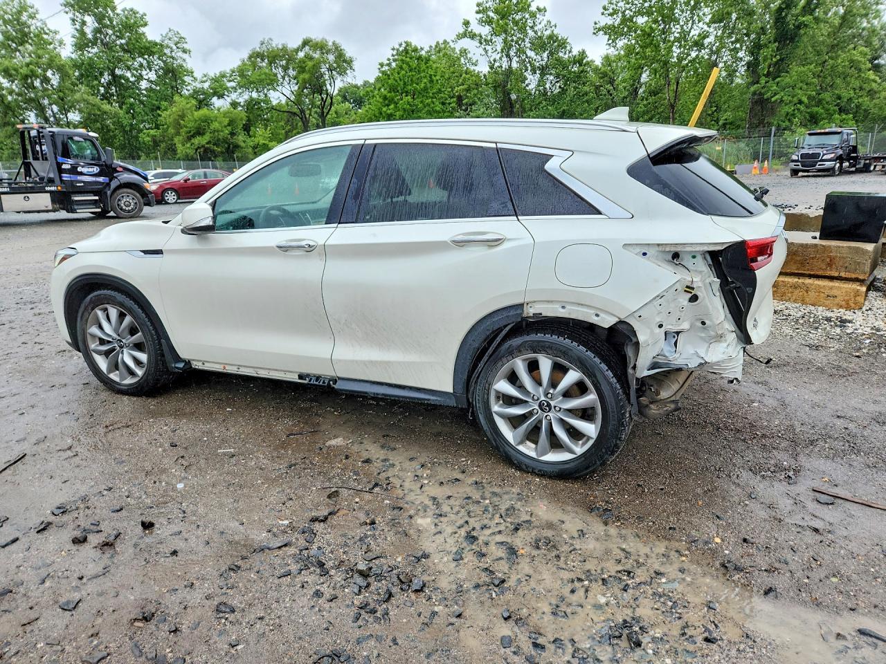 2020 Infiniti Qx50 Luxe - Image 2
