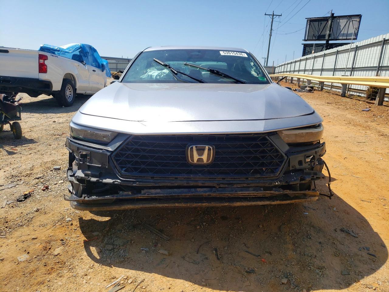 2023 Honda Accord Hybrid Sport - Image 5