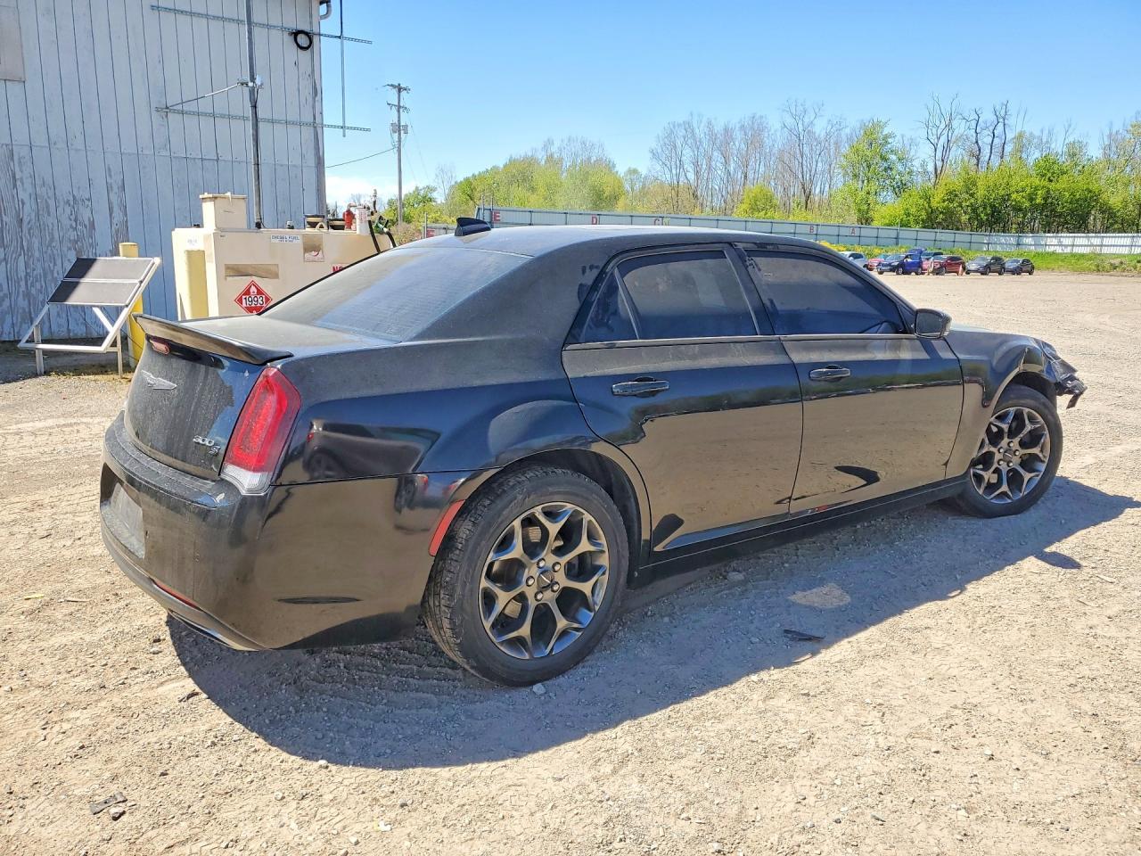 2015 Chrysler 300 S - Фото 3