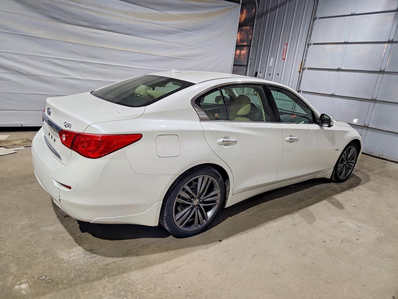 2017 Infiniti Q50 3.0T Premium - Image 3