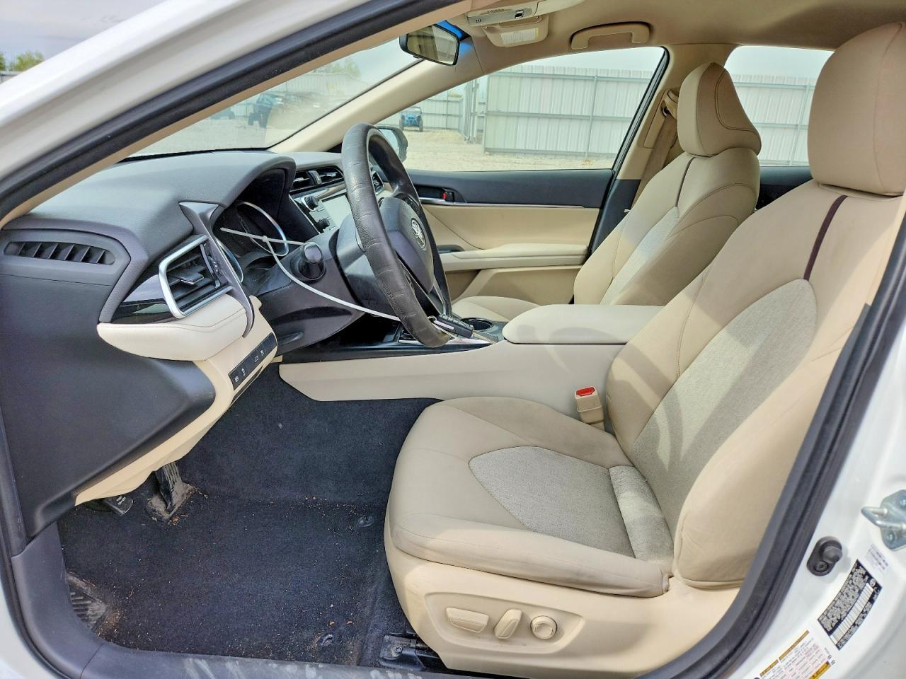 2018 Toyota Camry Le - Фото 7