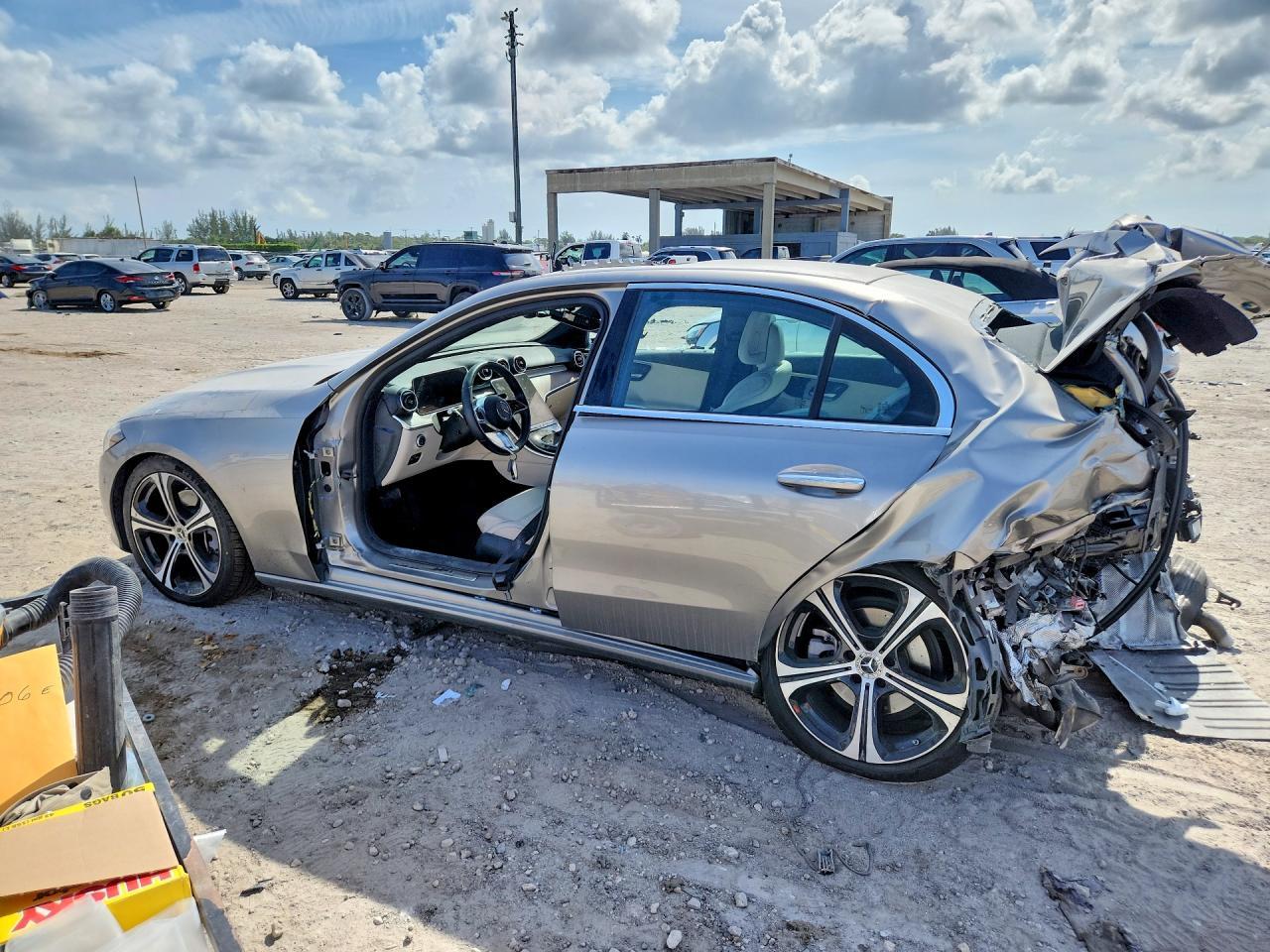 2024 Mercedes-Benz C 300 - Image 2