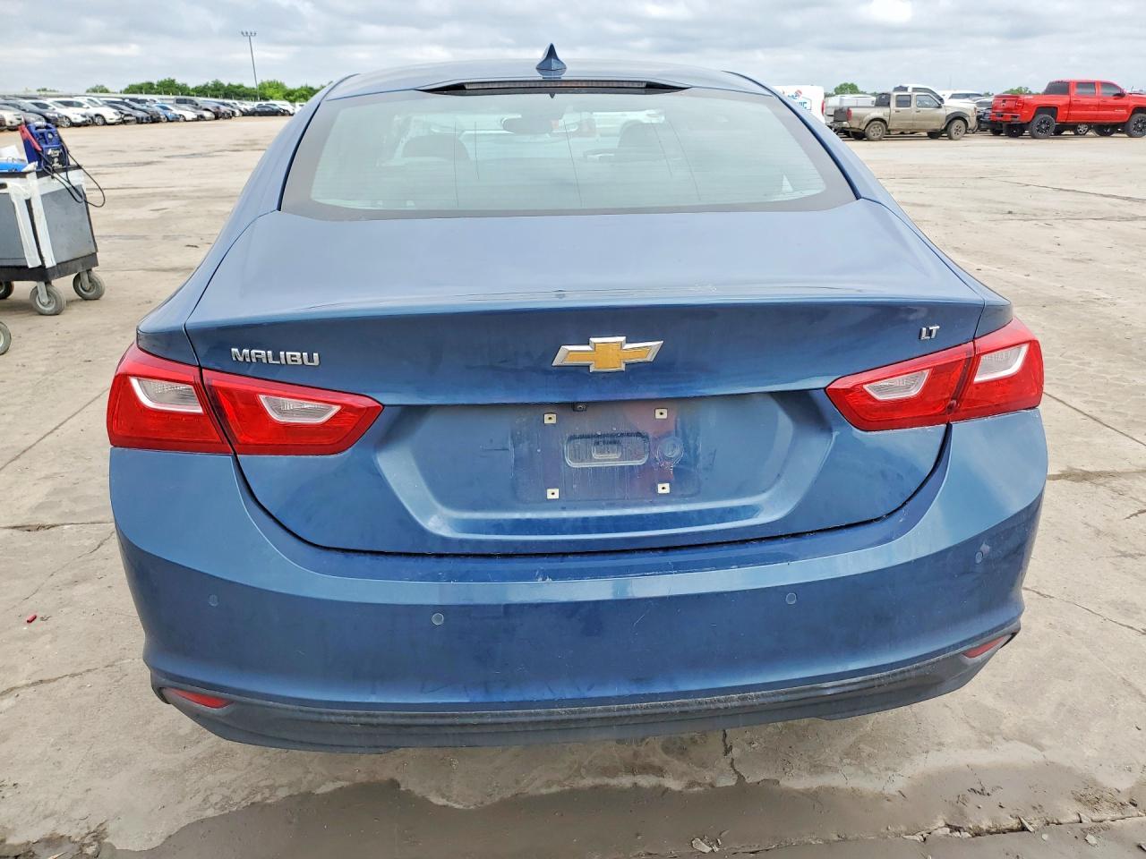 2024 Chevrolet Malibu Lt - Фото 6