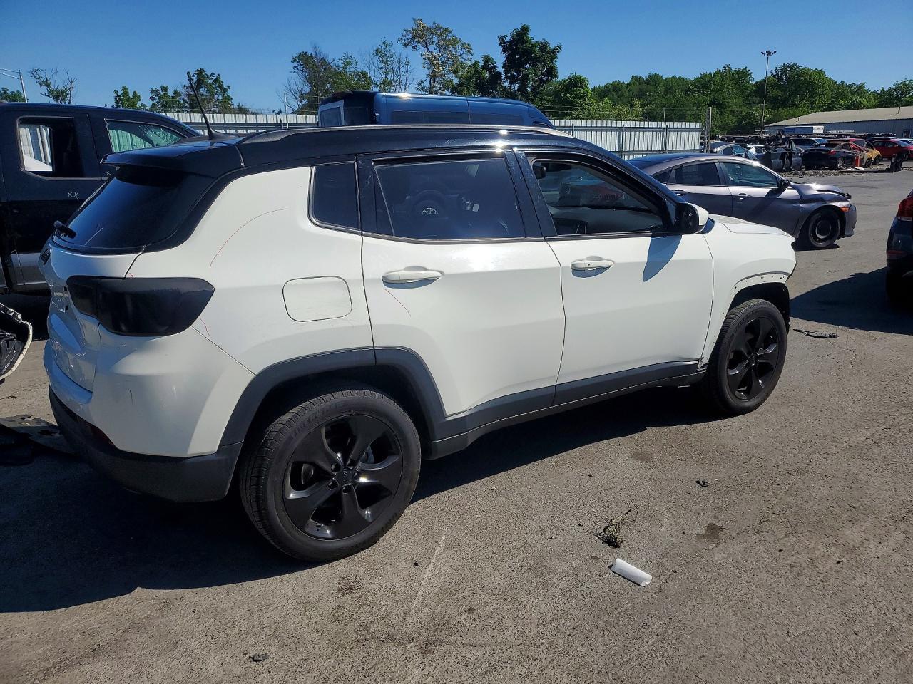 2020 Jeep Compass Latitude - Фото 3