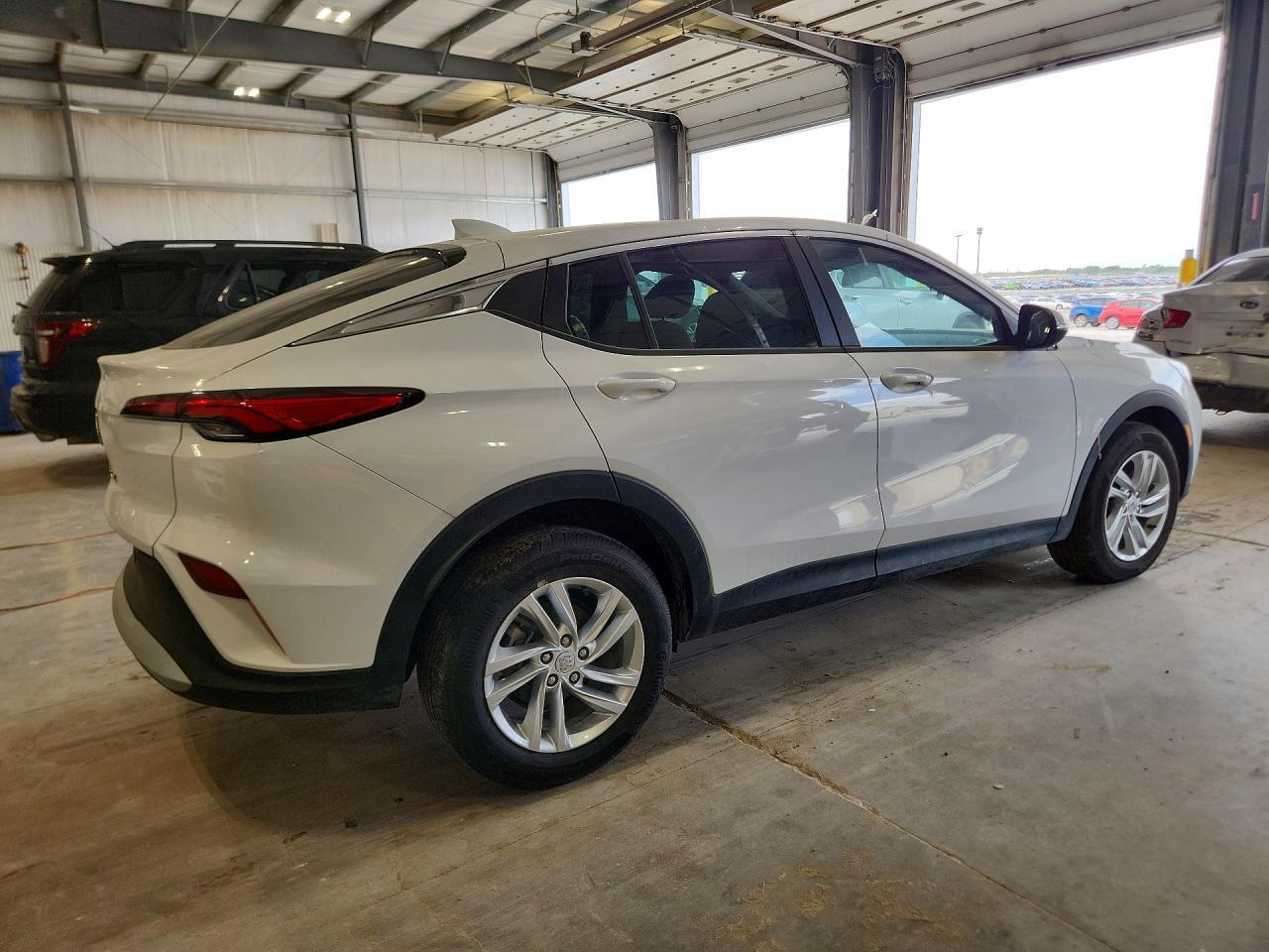 2025 Buick Envista Preferred - Image 3