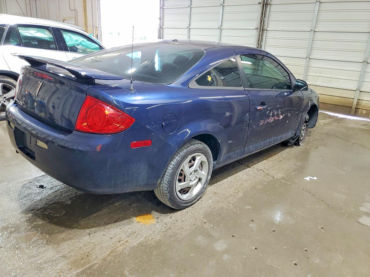 2008 Pontiac G5 - Image 3