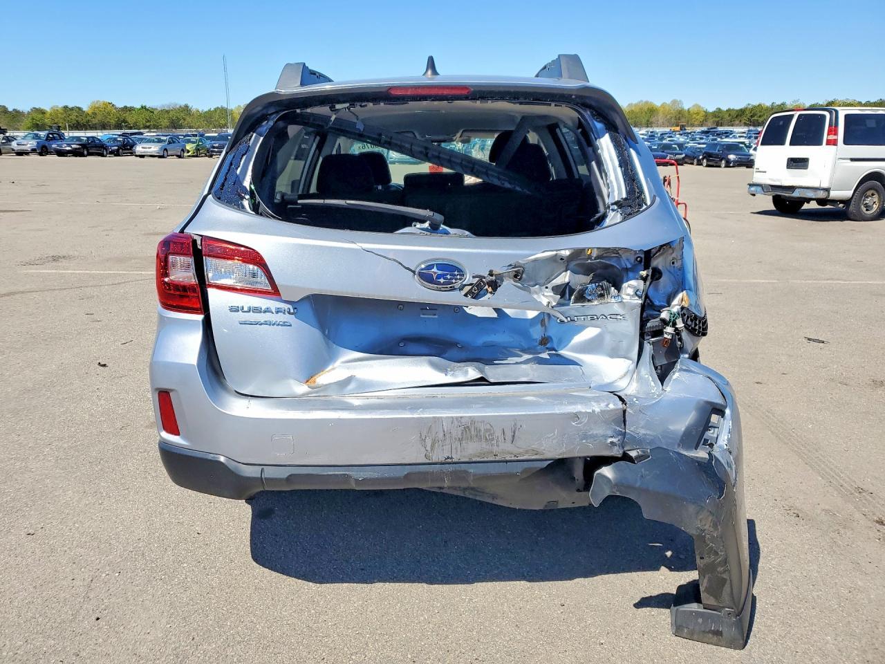 2016 Subaru Outback 2.5I Premium - Image 6