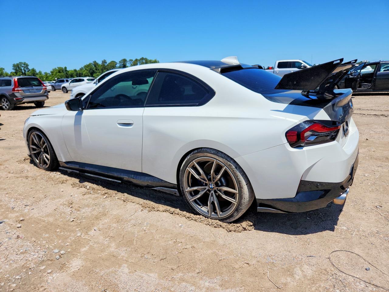 2022 BMW M240Xi - Фото 2