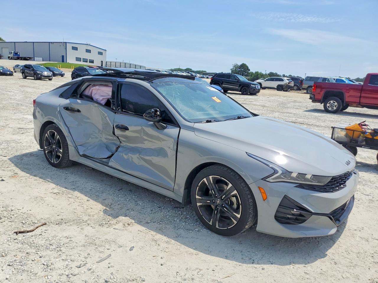 2022 Kia K5 Gt Line - Image 4